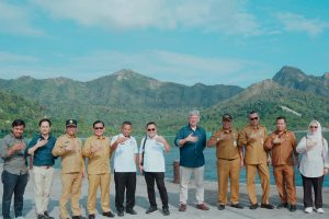 Read more about the article Tim Bappenas dan KNGI Tinjau SKPT Selat Lampa dan Geosite Batu Kasah, Dorong Penguatan Geopark Natuna