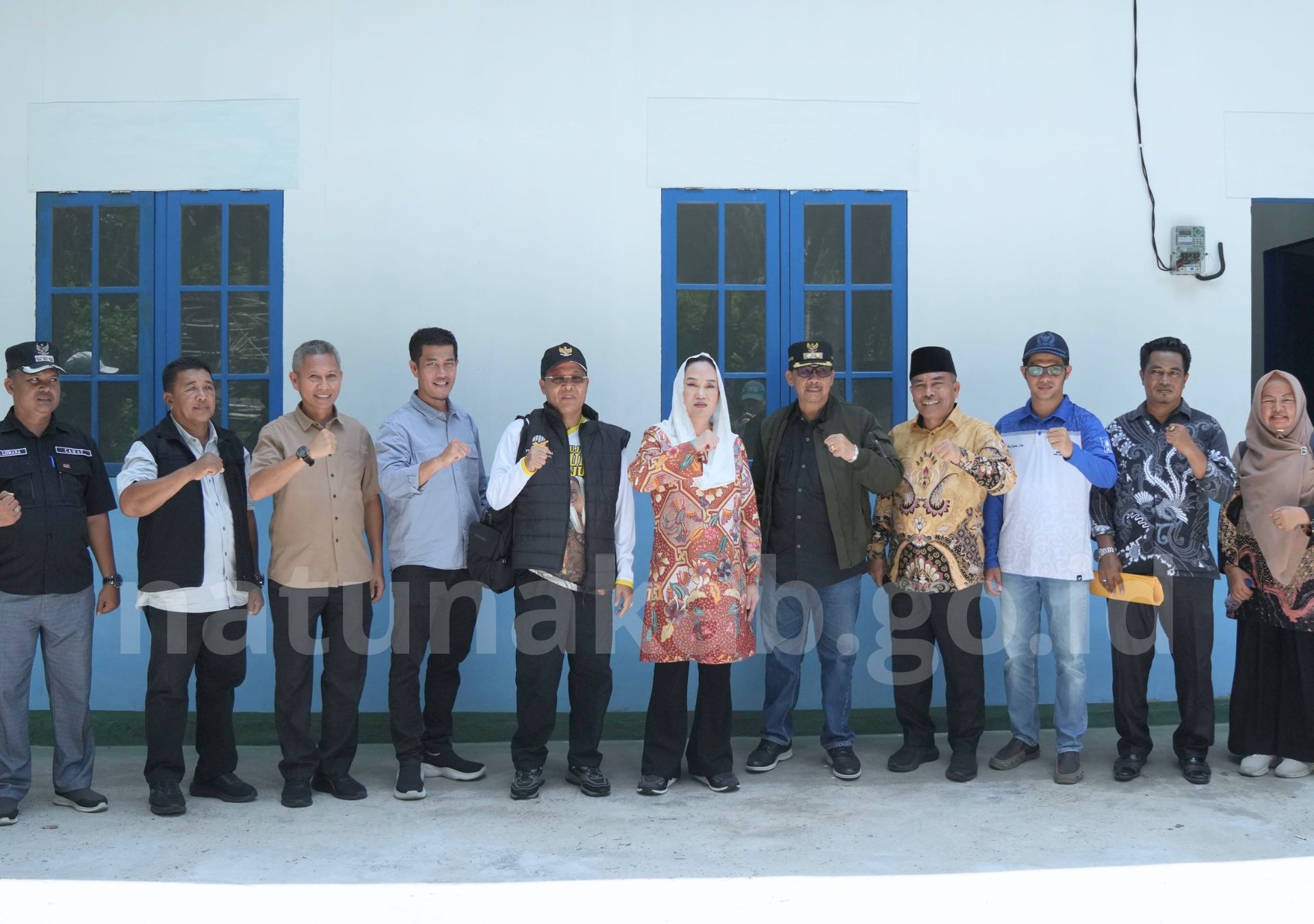 You are currently viewing Bupati Natuna Kunjungi Kecamatan Seluan, Tinjau Gedung SPPG