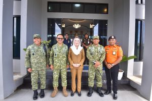 Read more about the article Bupati Natuna Sambut Kunjungan Kerja Wakasau Di Lanud Raden Sadjad