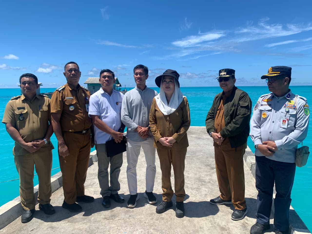 You are currently viewing Bupati Natuna Tinjau Sejumlah Lokasi Pembangunan Strategis di Pulau Laut