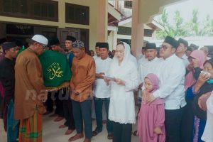 Read more about the article Bupati Natuna Sampaikan Duka Cita Atas Wafatnya Mantan Bupati Daeng Rusnadi