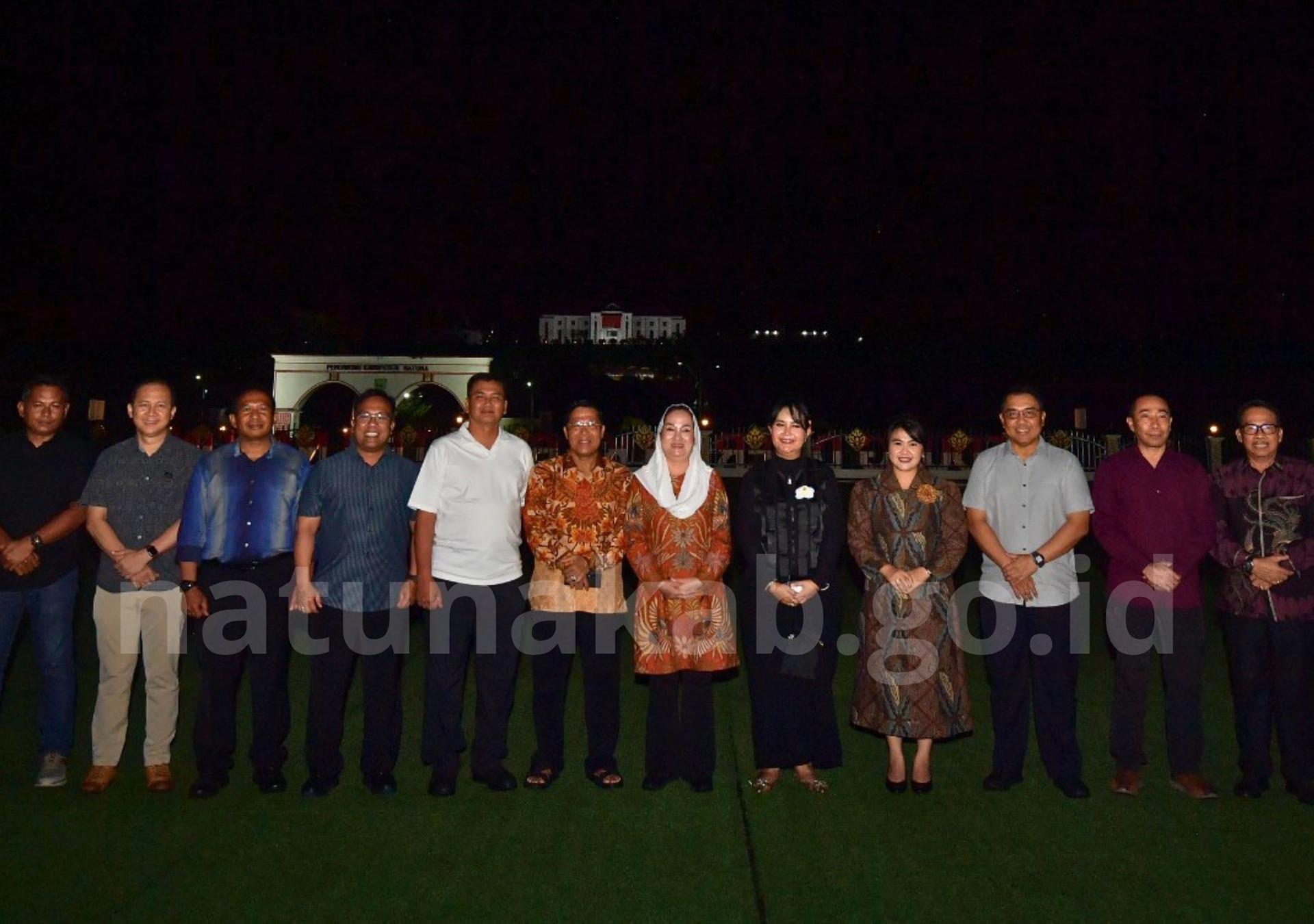 You are currently viewing Bupati Natuna Gelar Ramah Tamah Bersama Pangkogabwilhan I dan Pangkoarmada I di Gedung Daerah