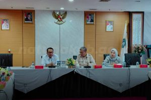 Read more about the article Wakil Bupati Natuna Hadiri Rapat Sinkronisasi RTRW Provinsi Kepulauan Riau di Batam