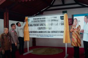 Read more about the article Pemkab Natuna Perkuat Layanan Ekspor Melalui Peresmian IPSKA