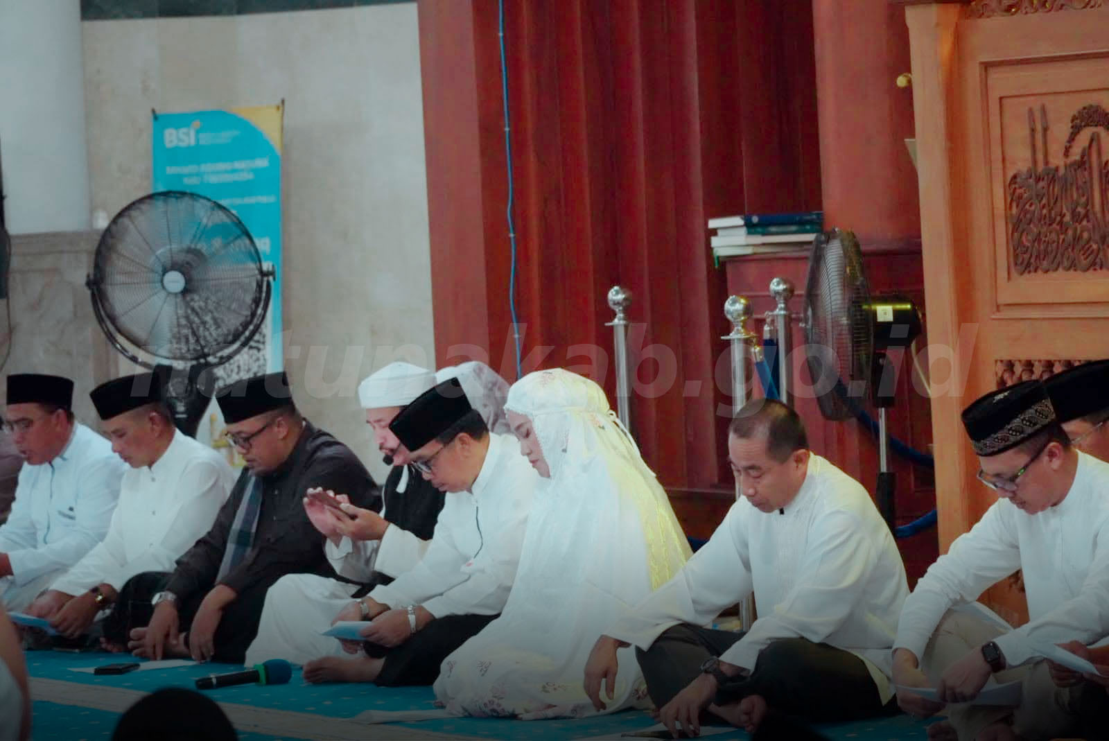 You are currently viewing Pemkab Natuna Gelar Dzikir dan Istighosah Sambut Tahun Baru Islam 1448 Hijriah