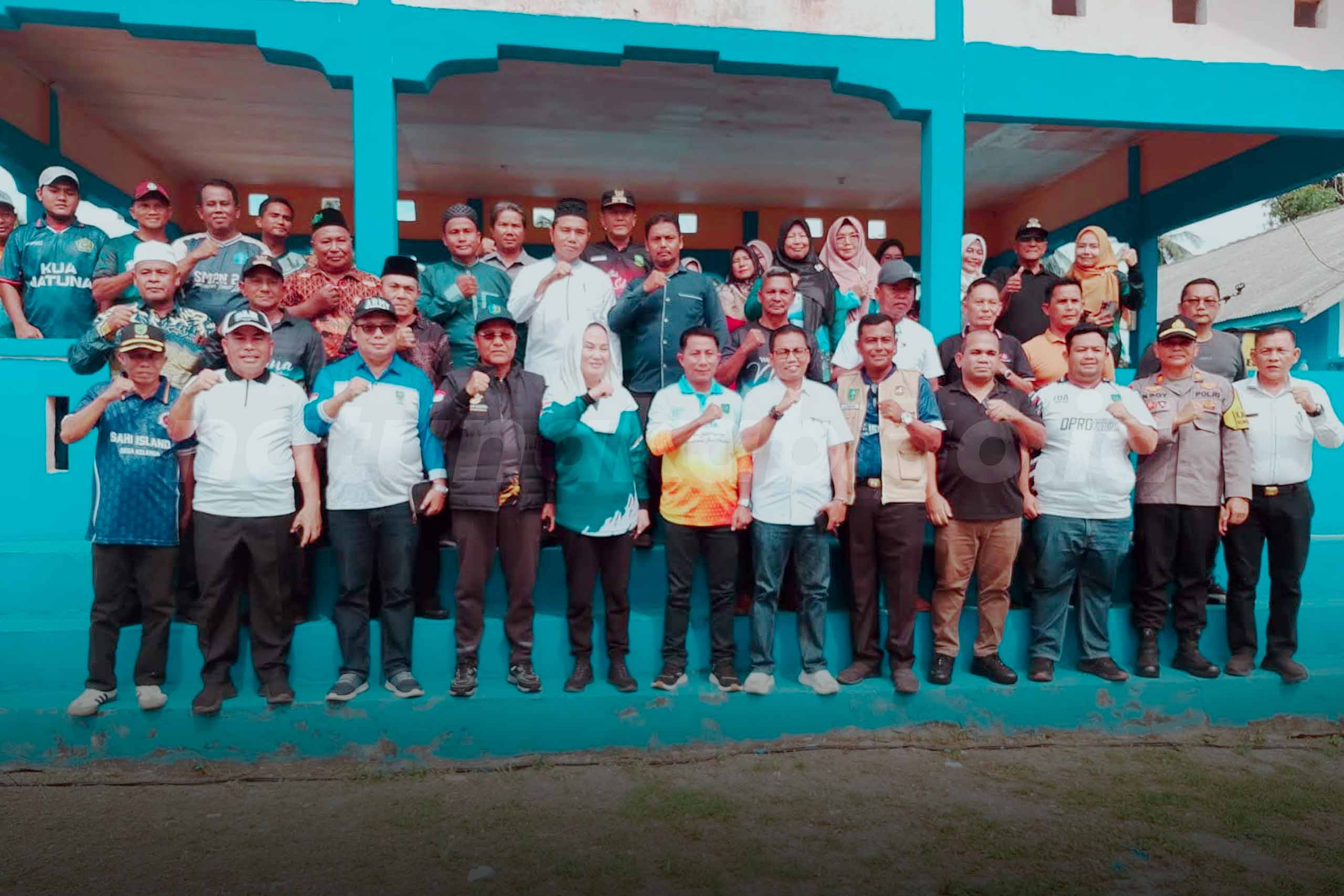 You are currently viewing Bupati Natuna Buka Turnamen Antar Desa HUT ke-108 Desa Kelanga, Perkuat Sportivitas dan Kebersamaan