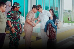 Read more about the article Wakil Bupati Natuna Hadiri Pengantaran Komandan Lanal Ranai