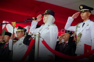 Read more about the article Bupati Natuna Pimpin Upacara HUT ke-81 Kemerdekaan RI di Pantai Piwang