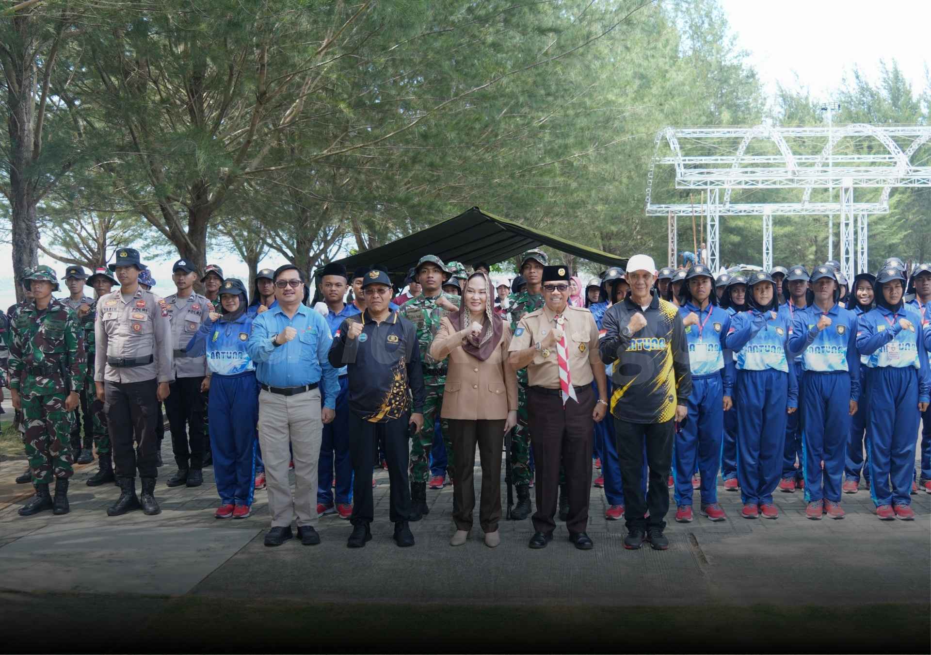 Bupati Natuna Tinjau Latihan Paskibraka, Pesan Berikan Yang Terbaik untuk Natuna dan NKRI