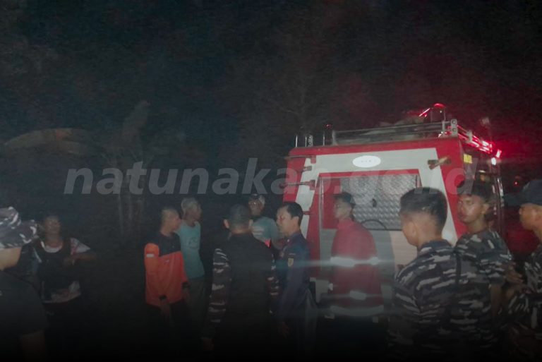Gerak Cepat Satgas Karhutla Padamkan Kebakaran Lahan di Desa Sedarat Baru