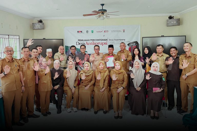 Bupati Natuna Apresiasi Desa Sepempang Raih Nilai 96 Kategori Istimewa dalam Penilaian Desa percontohan Antikorupsi