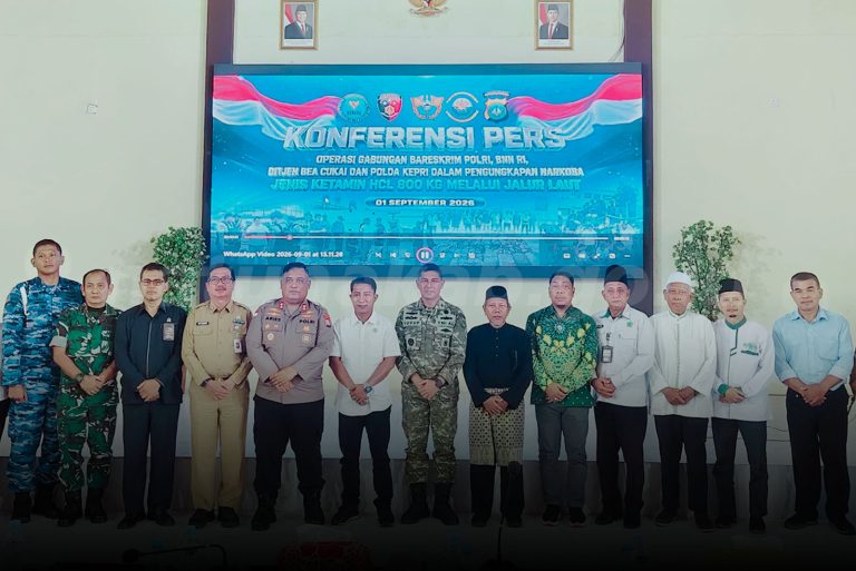 Sekda Natuna Hadiri Konferensi Pers Pengungkapan Narkoba Jaringan Internasional